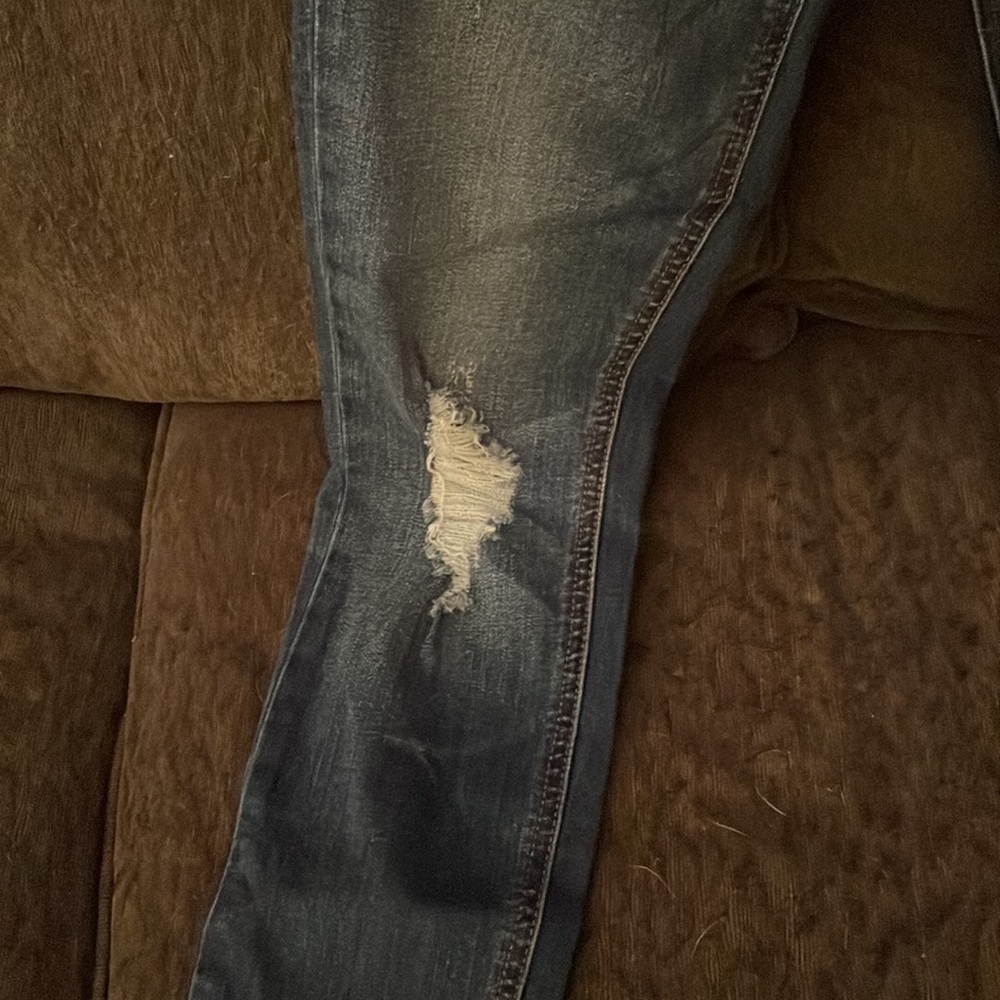 Jeans - Picture 2 of 4
